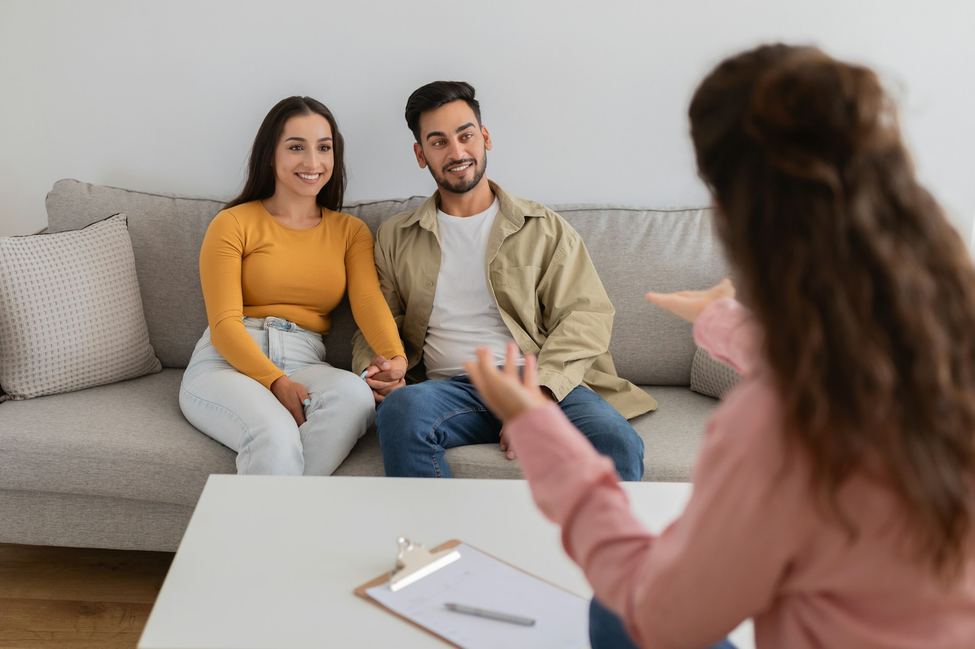 Couple participates in a family therapy session