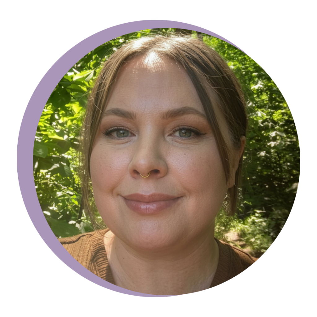 Sarah Brown MSW intern therapist offering virtual trauma-informed, feminist and systems-based counseling for anxiety, stress, and life transitions