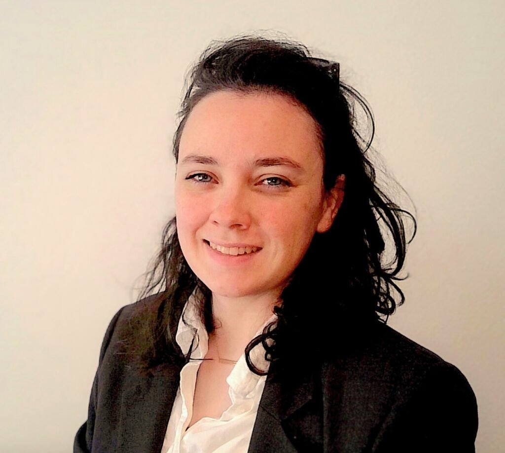 Natasha Olivier, Master of Social Work intern at Walden University, providing strengths-based, solution-focused therapy with empathy and respect. Experienced in supporting children, adolescents, adults, LGBTQIA2S+ individuals, and clients living with or supporting chronic illness. Supervised by Yanitza Rice, LCSW-S